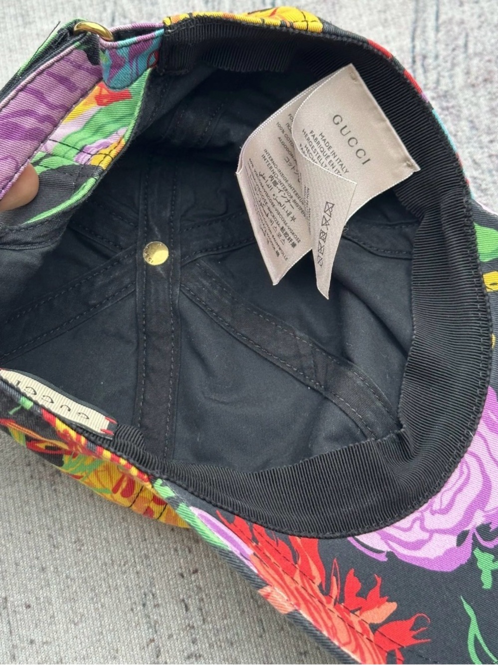 Gucci Hat Ken Scott Floral Theme GG Marmont Logo Black . Like New - Picture 9 of 14